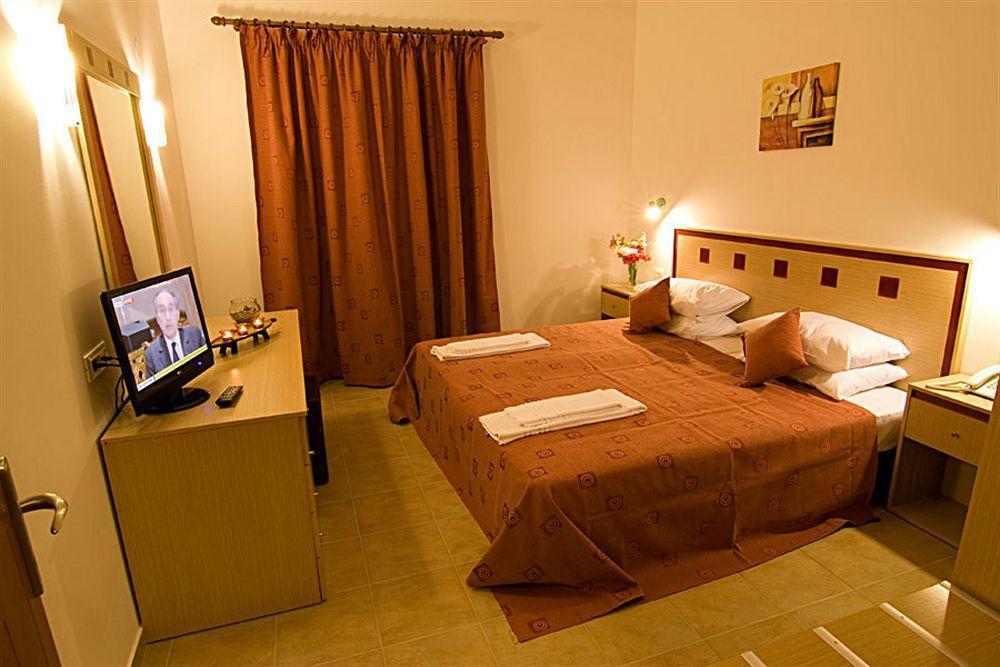 Lindos Blue Sky Aparthotel Екстериор снимка