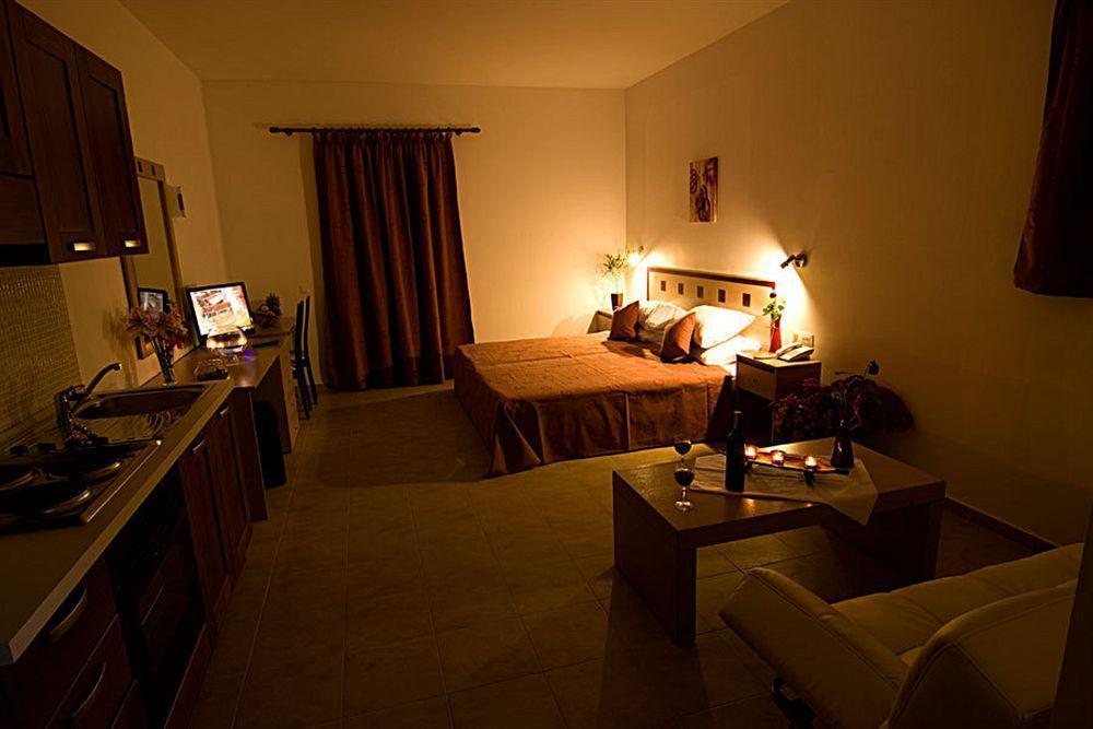 Lindos Blue Sky Aparthotel Екстериор снимка
