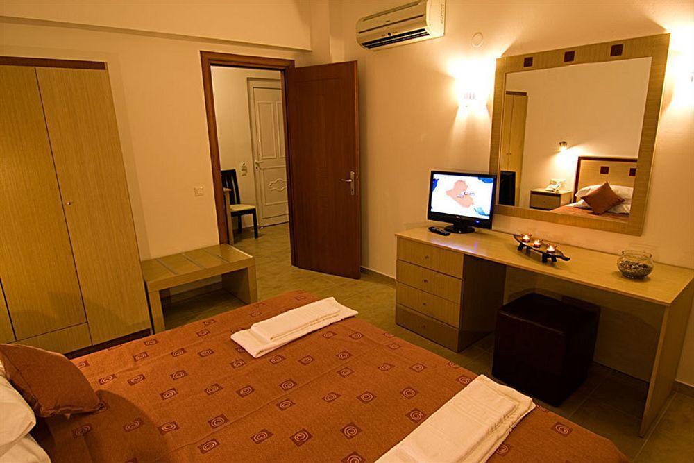 Lindos Blue Sky Aparthotel Екстериор снимка